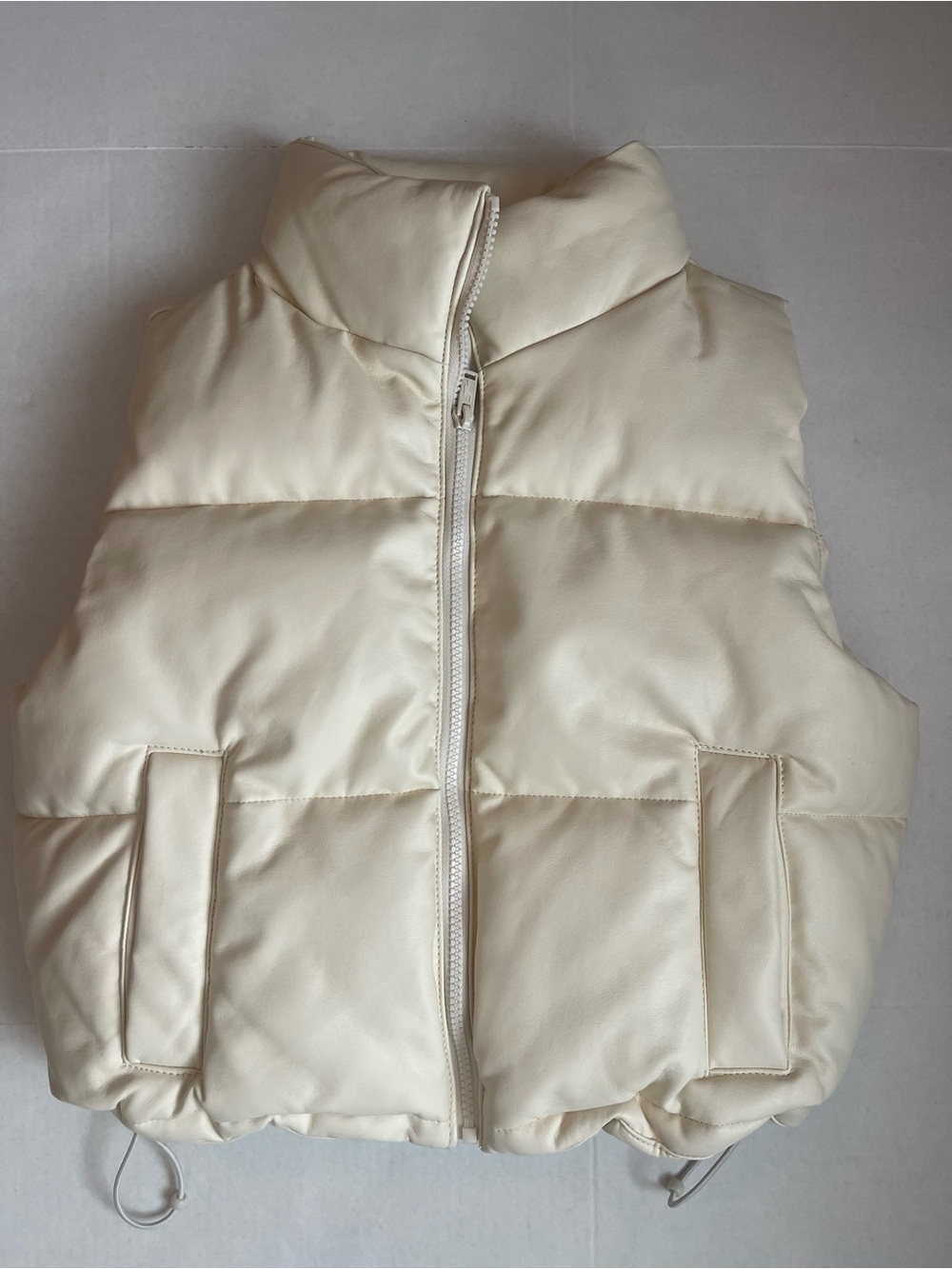 Hollister Off-White Puffer Vest